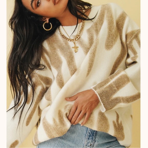 Verge Girl Sweaters Verge Girl Along The Sidewalk Knit Sweater